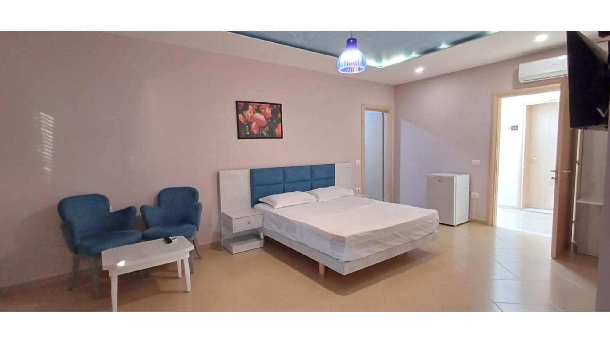 Hotel Fish Land Plazhi San Pietro 外观 照片